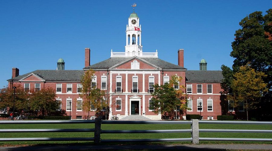 Phillips Exeter Academy